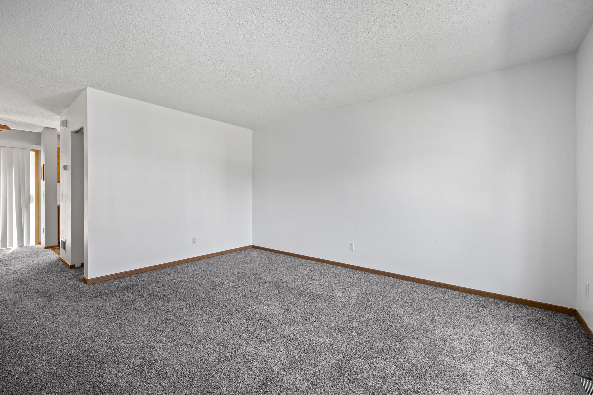 15537 Foghorn Lane 45 Property Photo 6