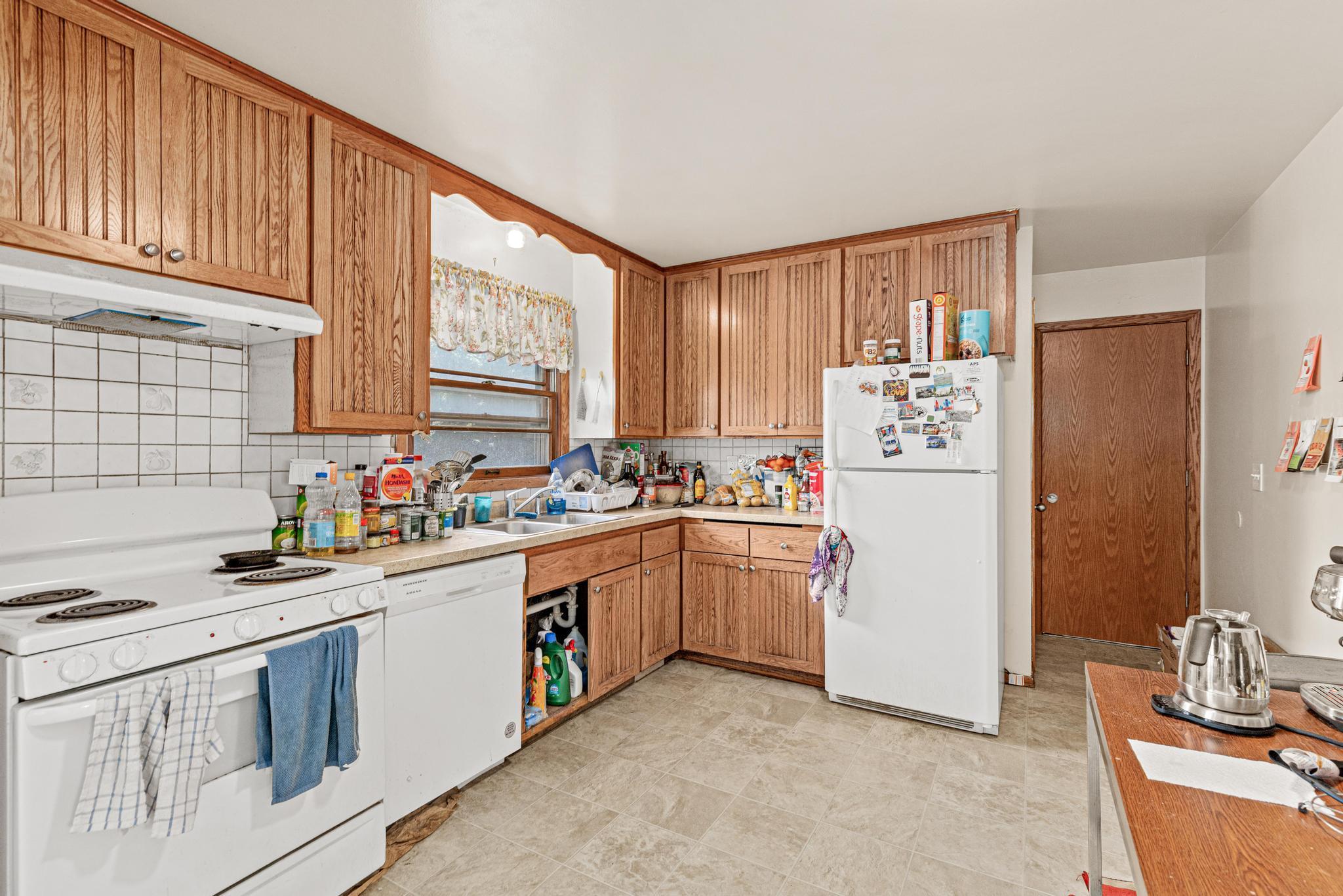 921 Weeks Avenue Se Property Photo 18