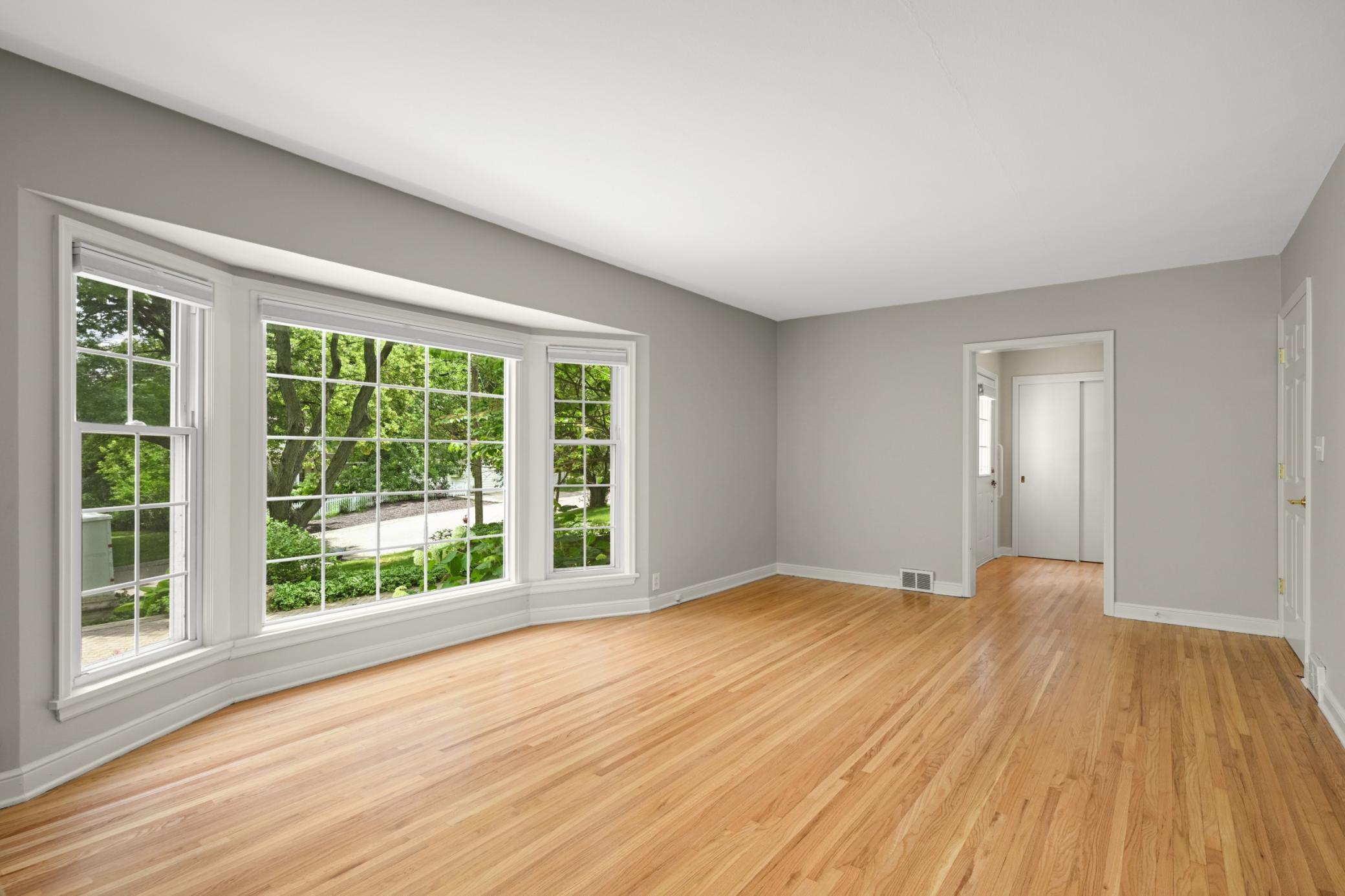 624 Pleasant Street Property Photo 5