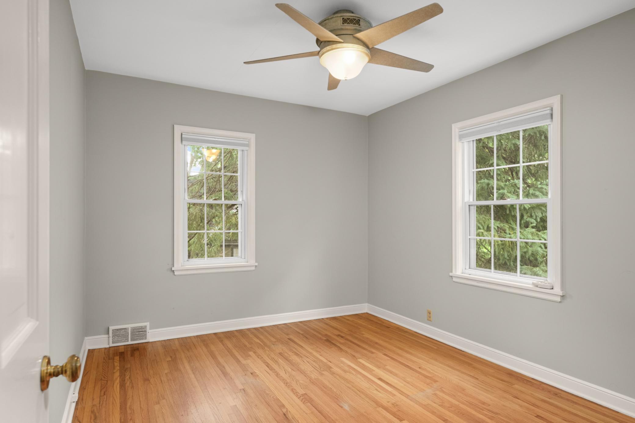 624 Pleasant Street Property Photo 16