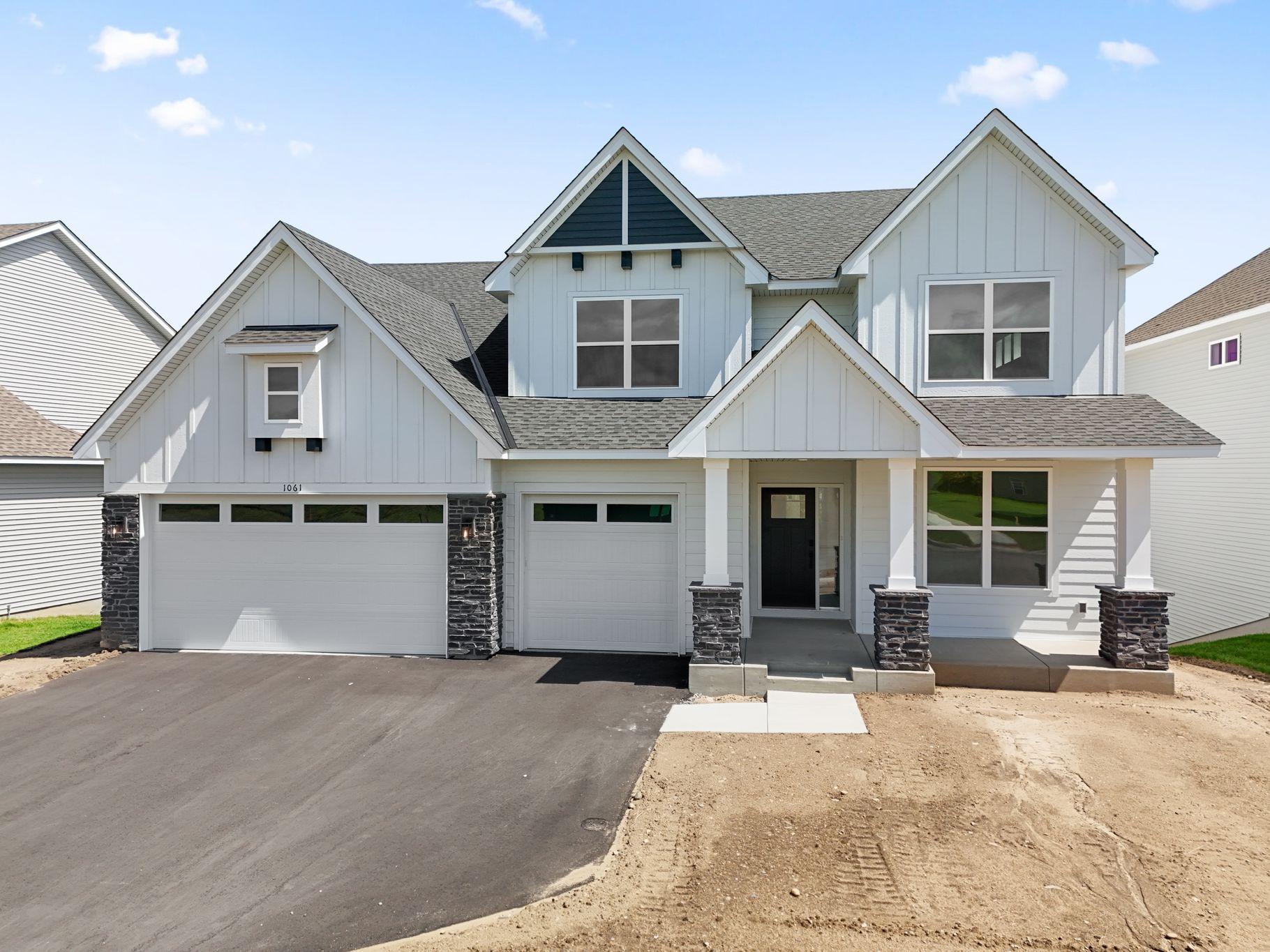 1061 Aster Boulevard Property Photo 1
