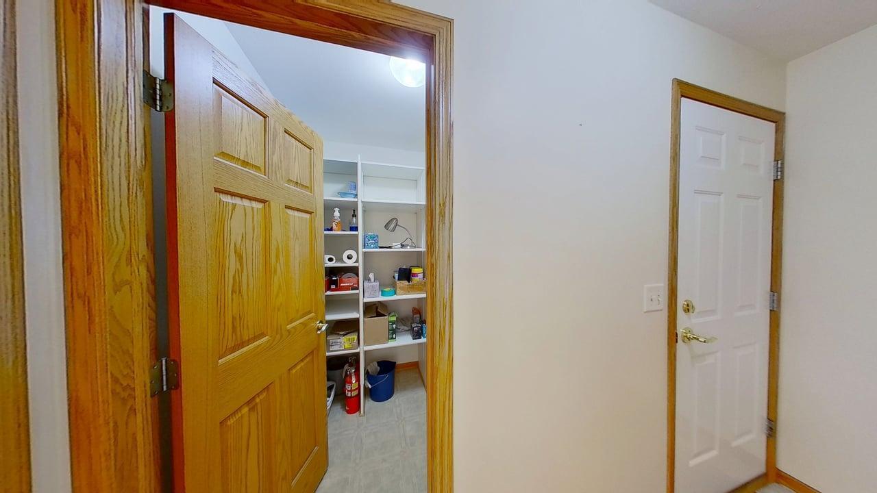 401 S Bruce Street S Property Photo 15