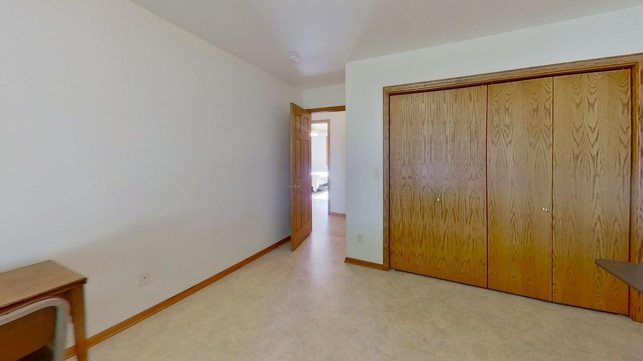 401 S Bruce Street S Property Photo 24
