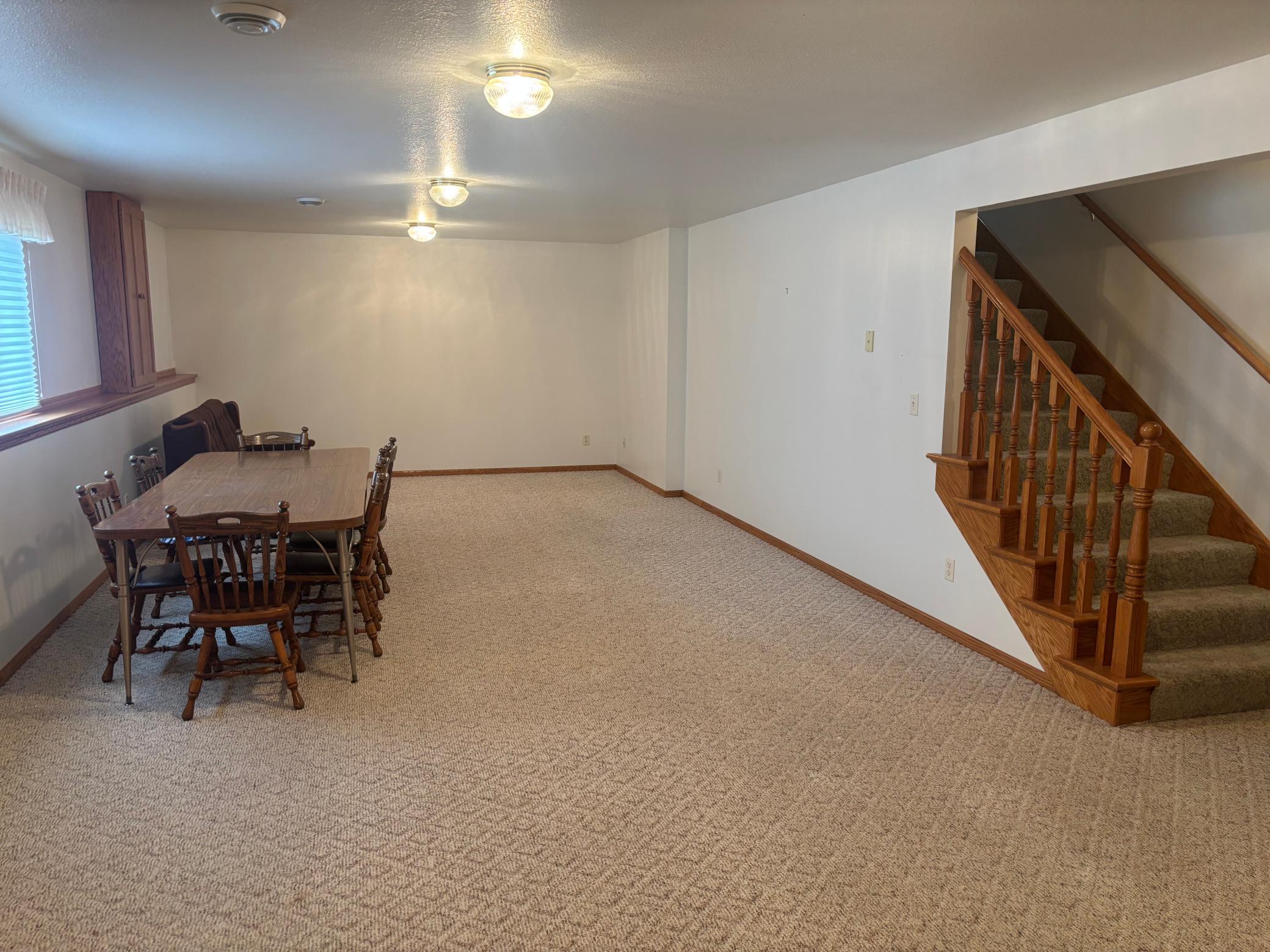 401 S Bruce Street S Property Photo 51