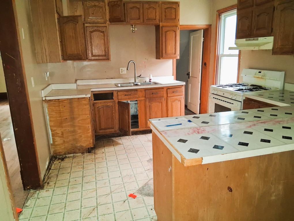 48 Mckinley Place N Property Photo 6