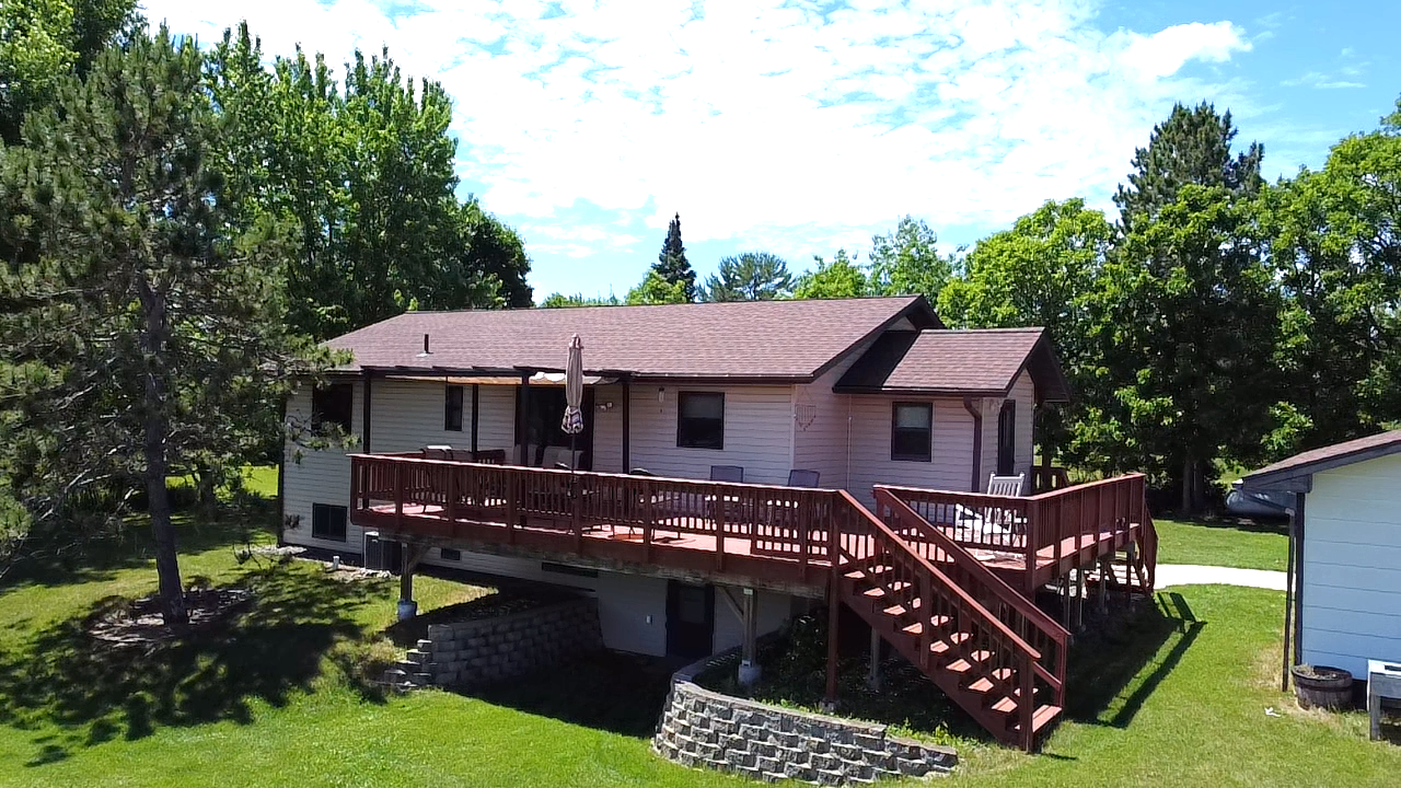 36991 450th Street Property Photo 2
