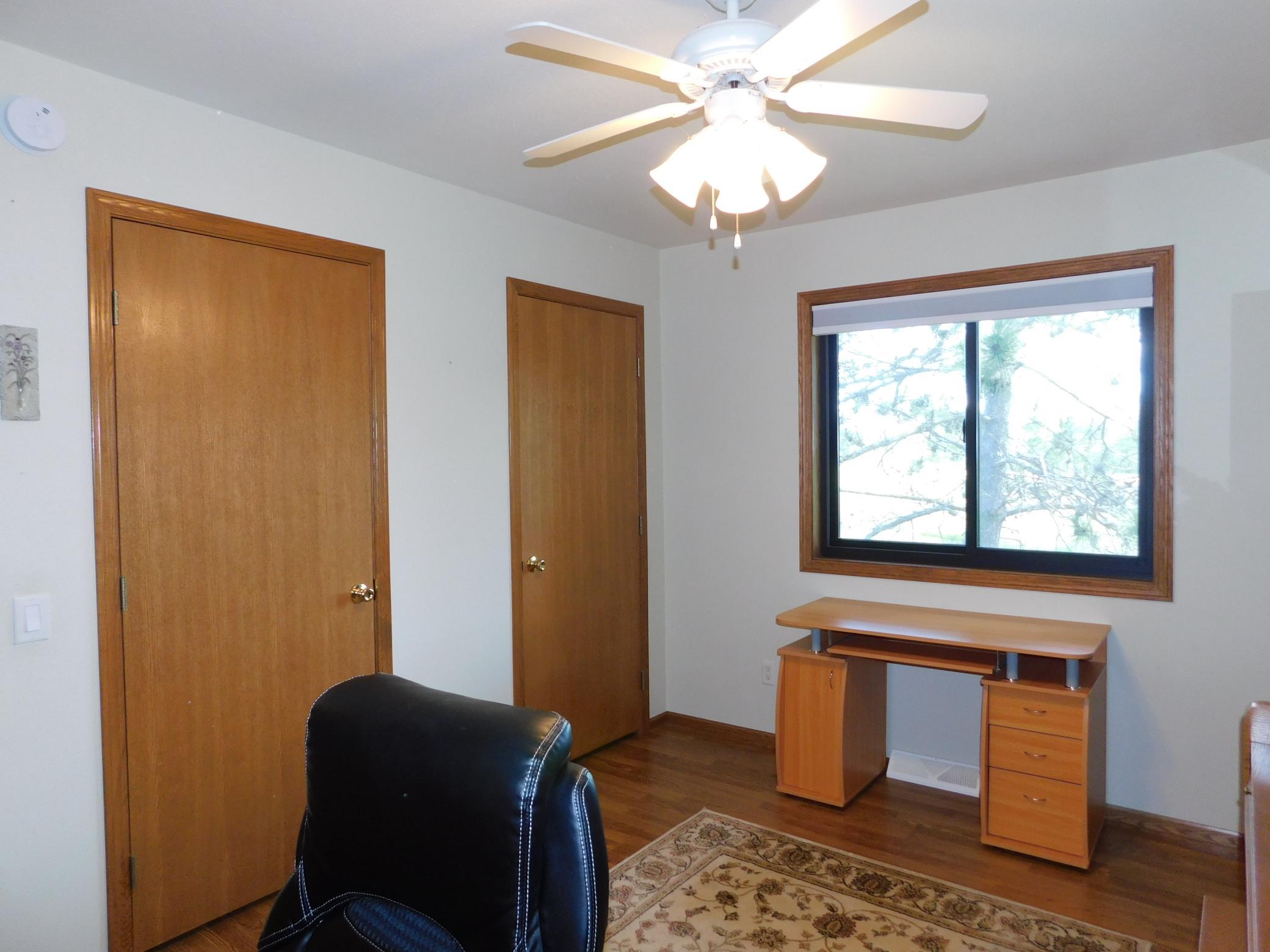 36991 450th Street Property Photo 26