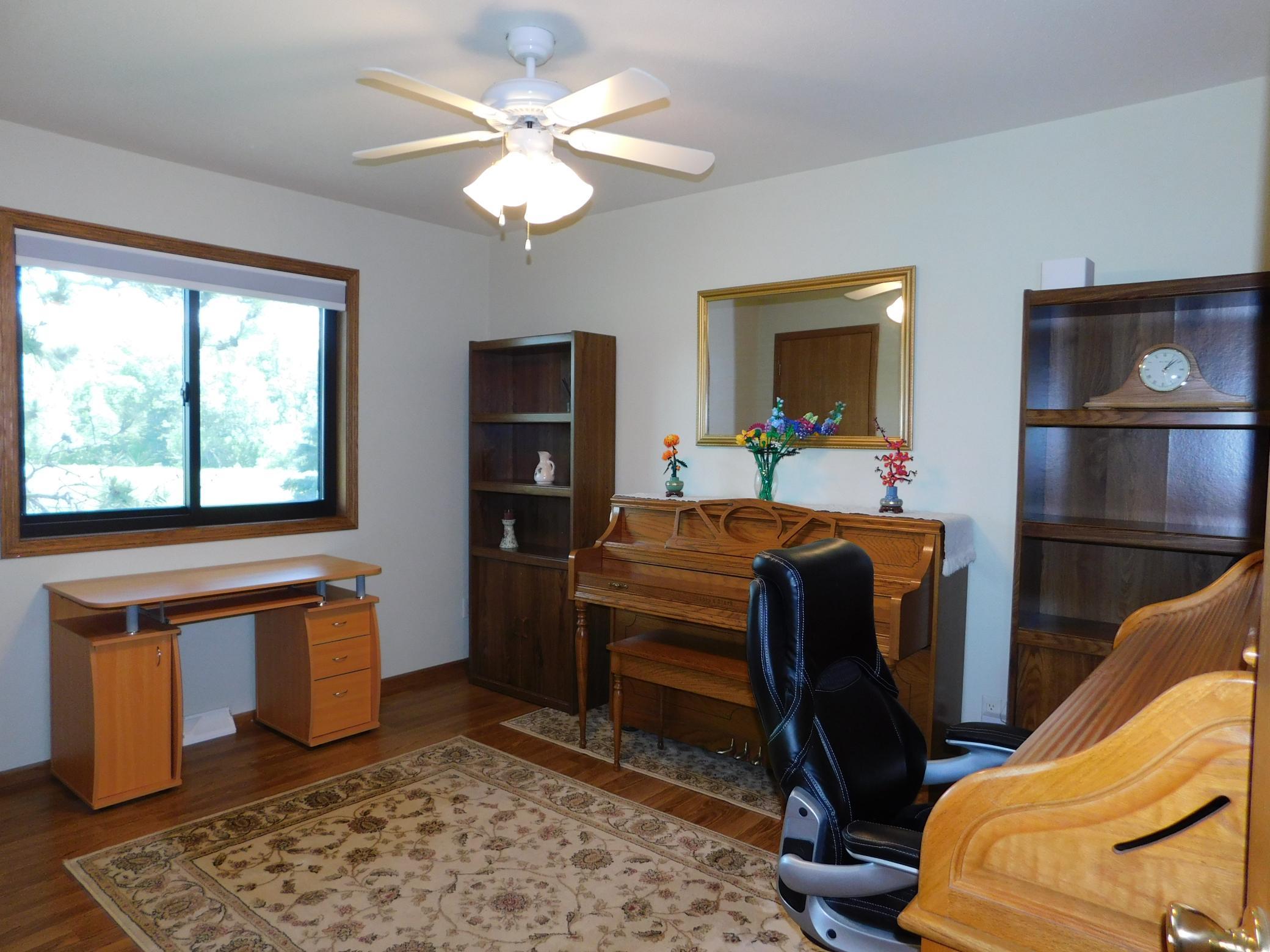36991 450th Street Property Photo 27