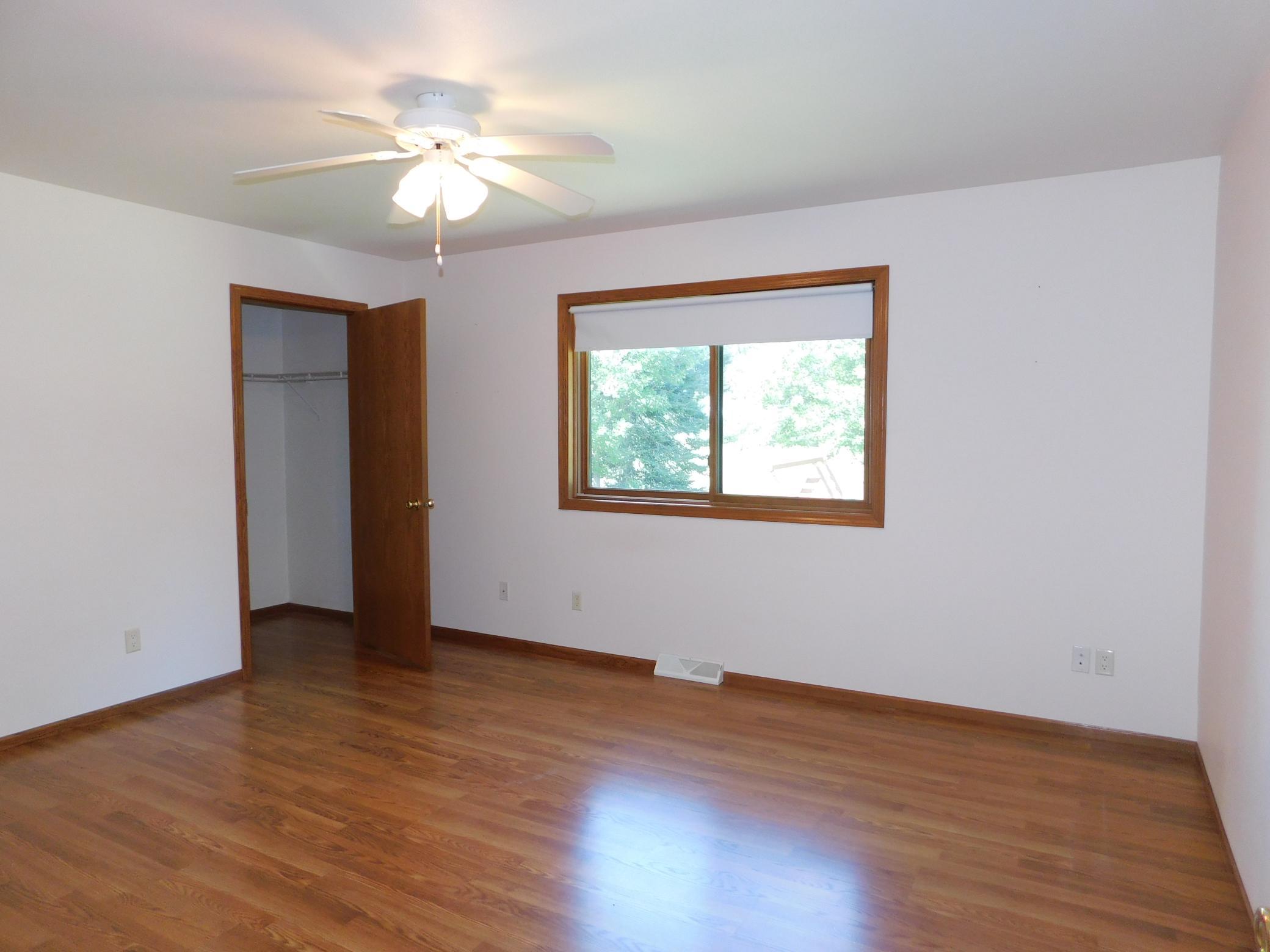36991 450th Street Property Photo 81