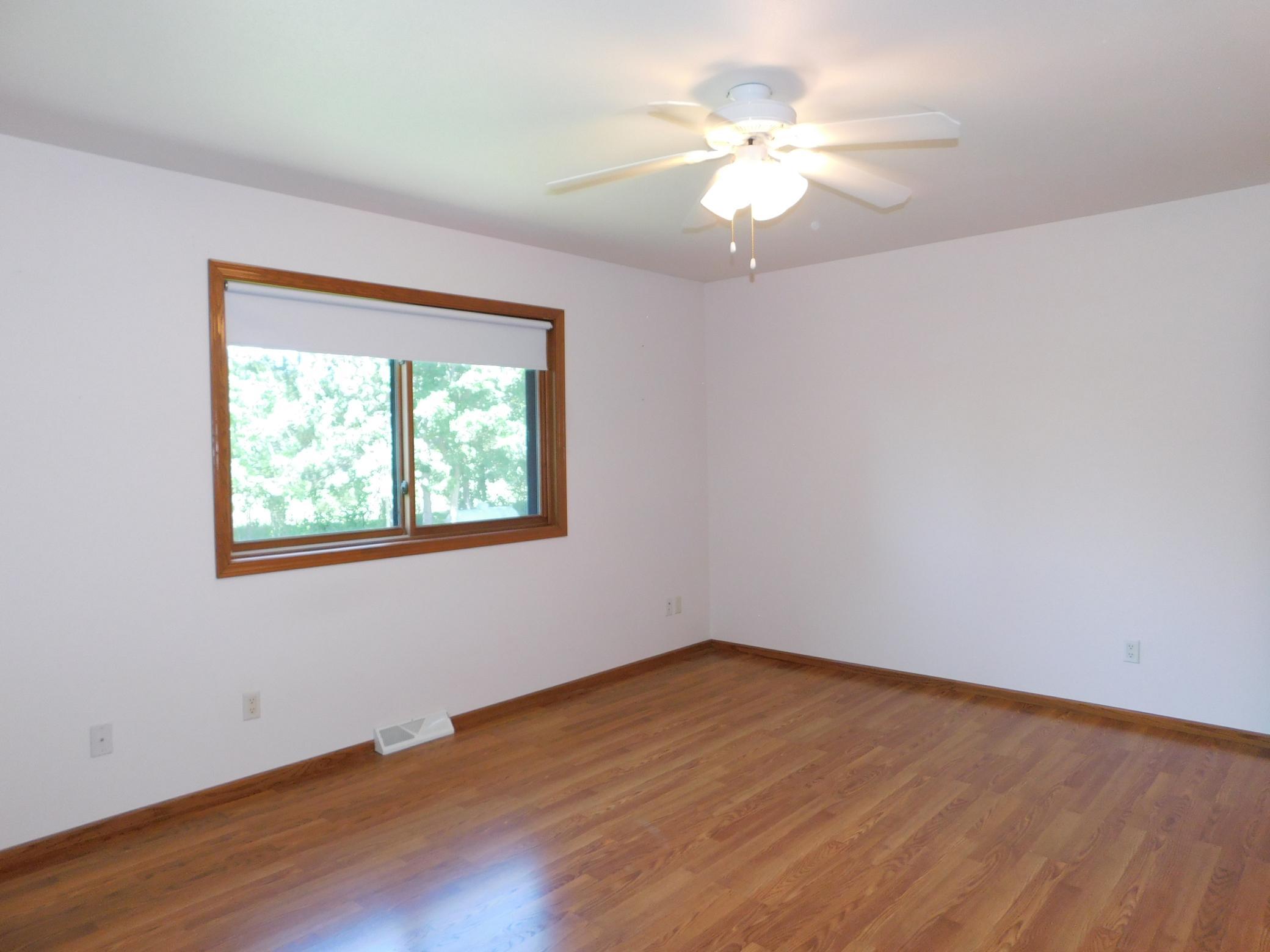 36991 450th Street Property Photo 82