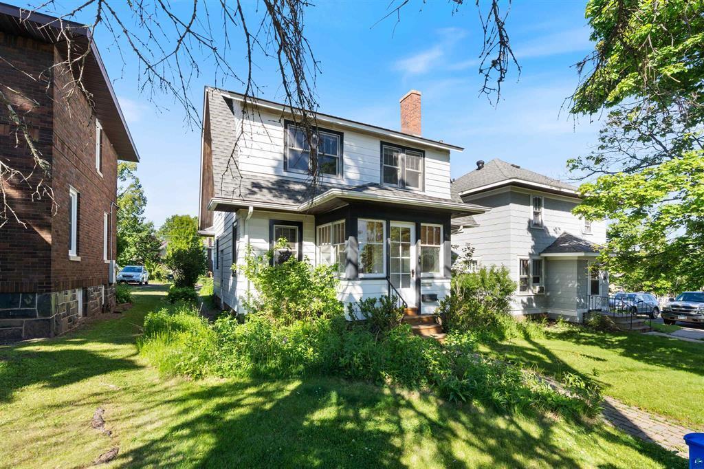 928 N 19th Avenue E Property Photo 1