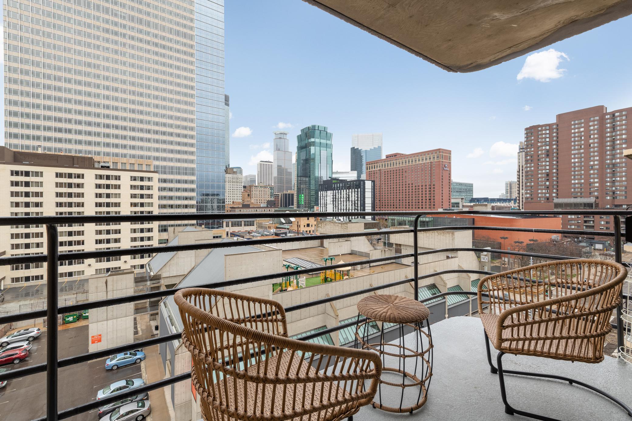 1200 Nicollet Mall 914 Property Photo 1