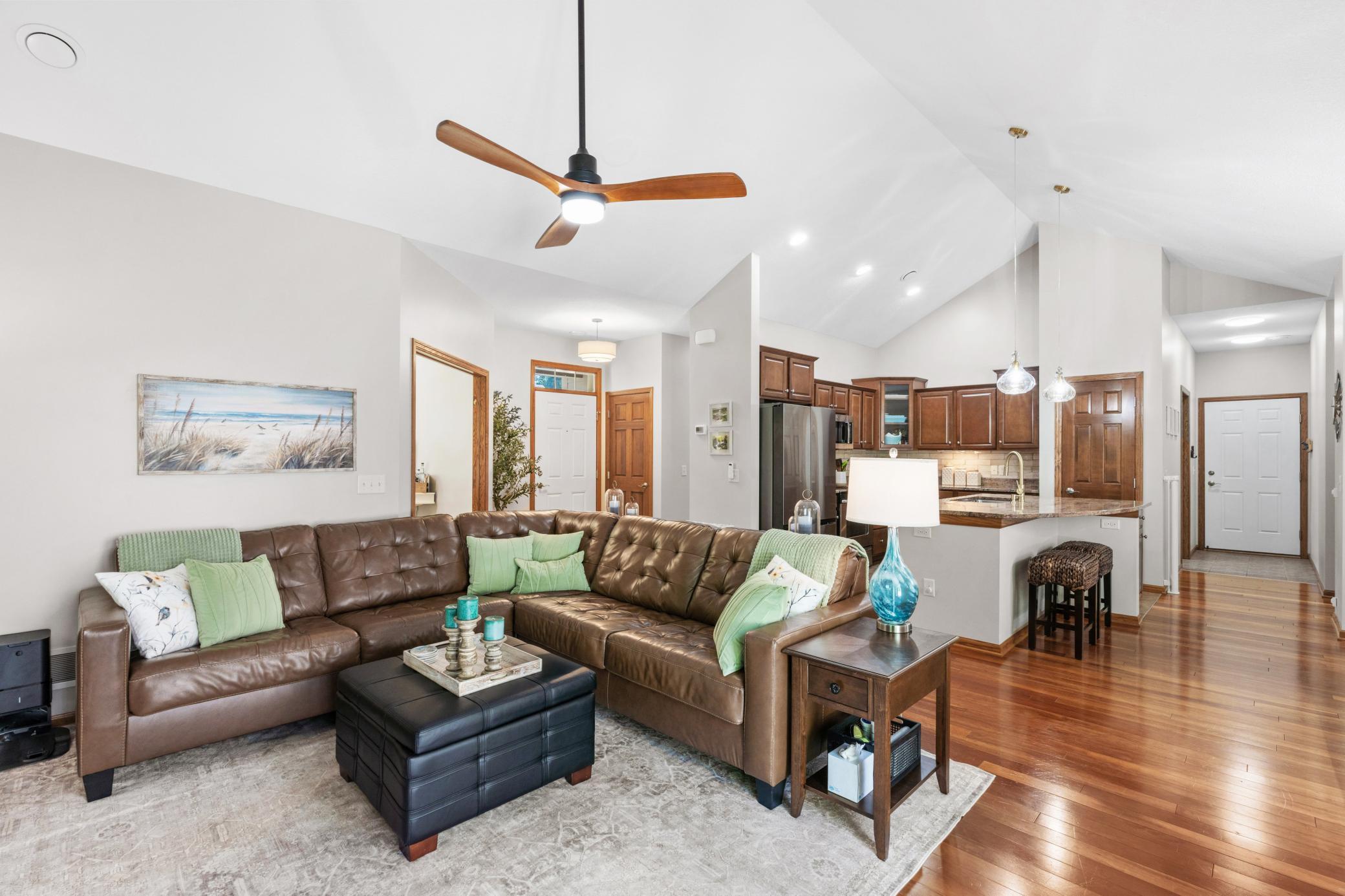 24227 Rivers Edge Road Property Photo 8