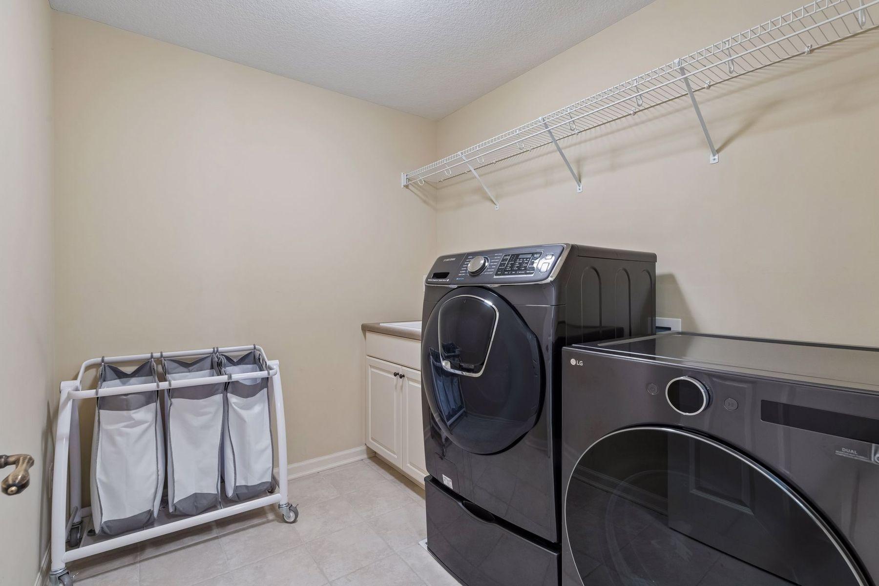 3667 Lerive Way Property Photo 48