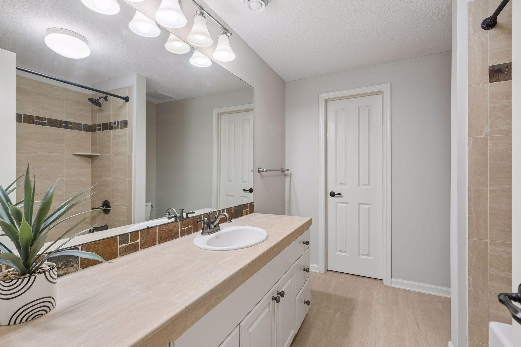3667 Lerive Way Property Photo 58