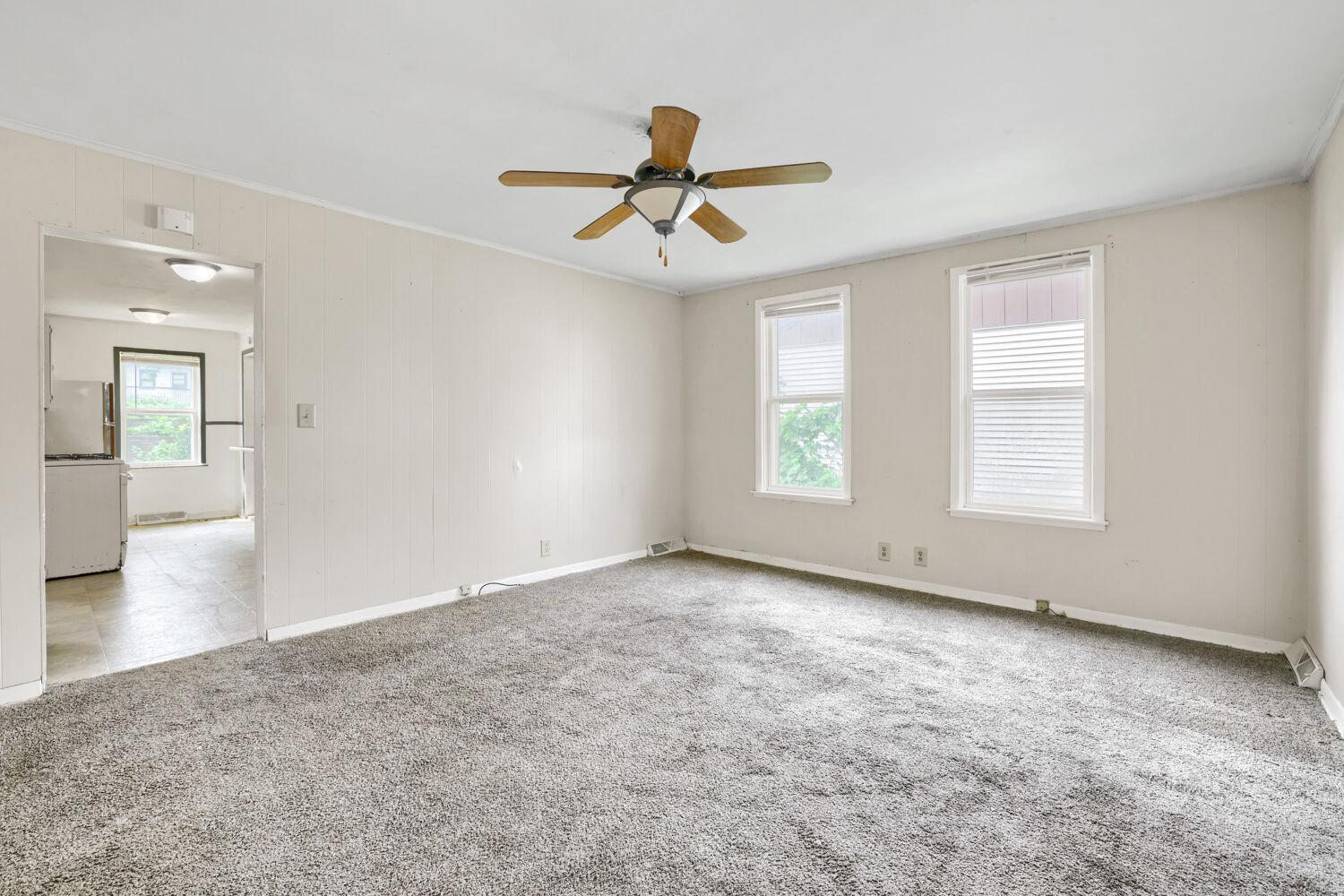 1024 Geranium Avenue E Property Photo 12