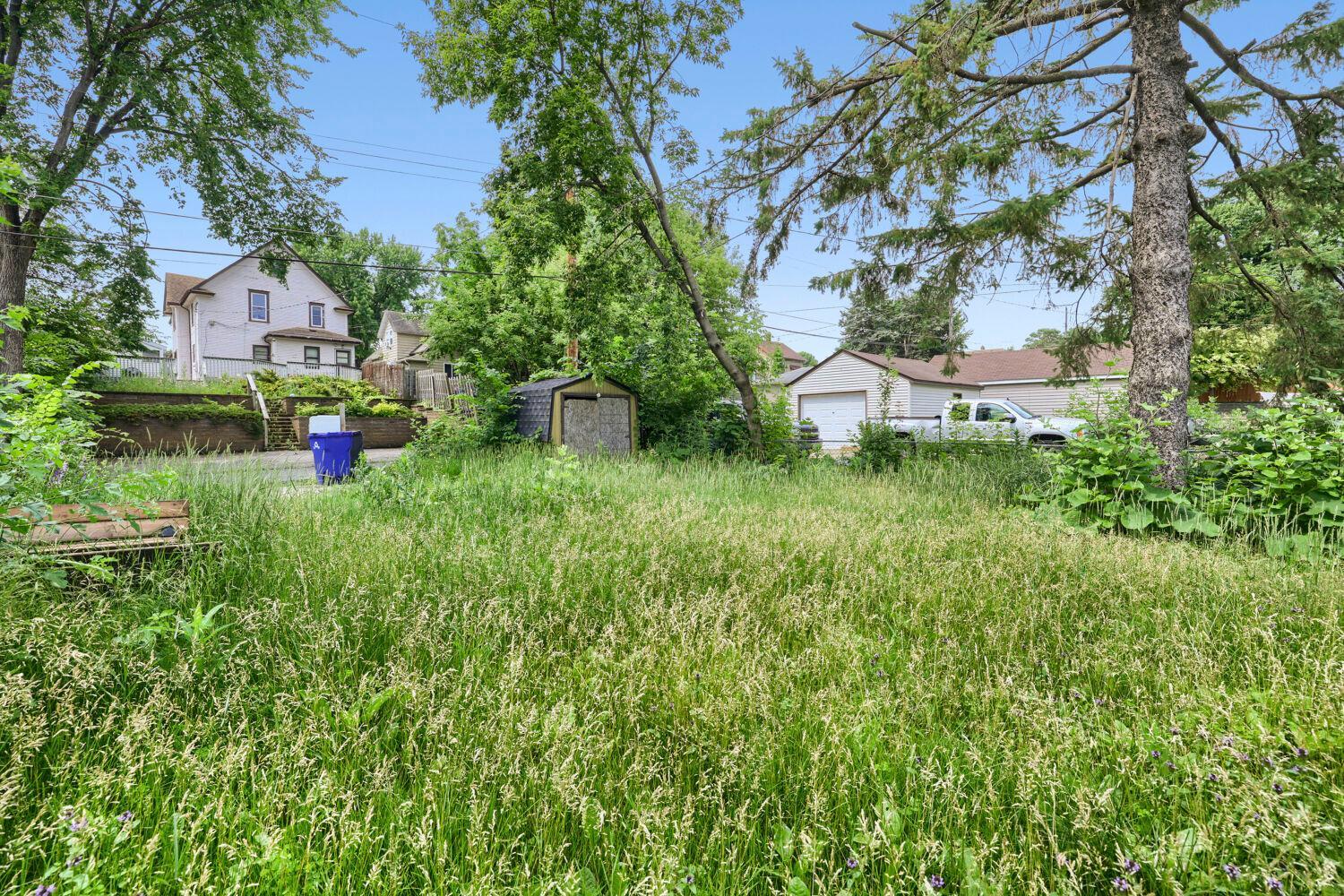 1024 Geranium Avenue E Property Photo 27