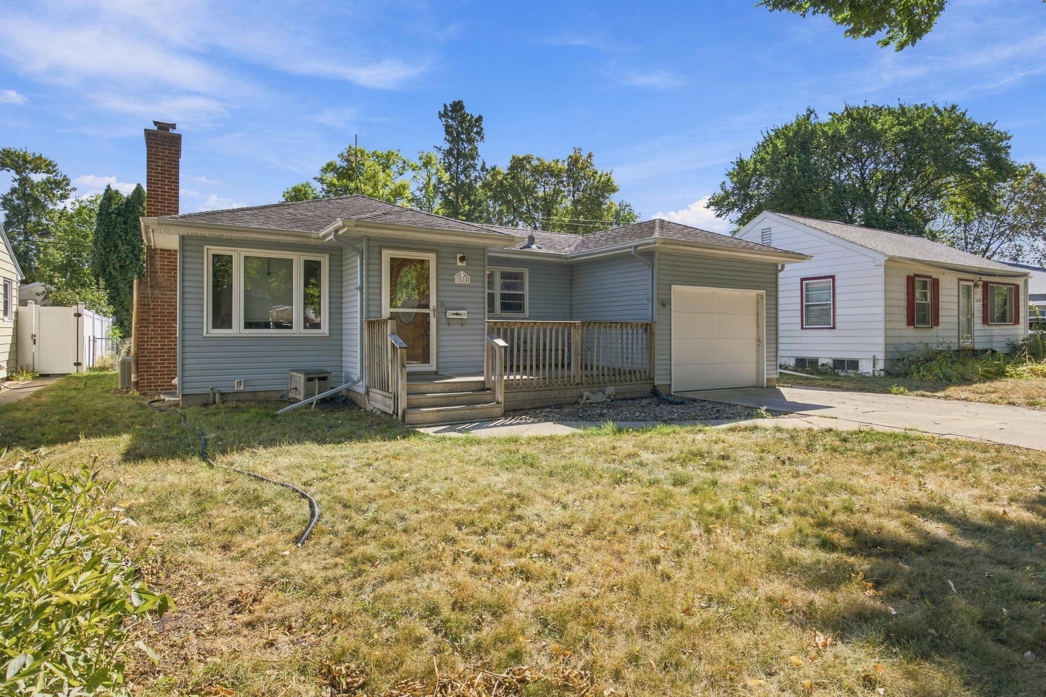 1614 6th Street S Property Photo 1