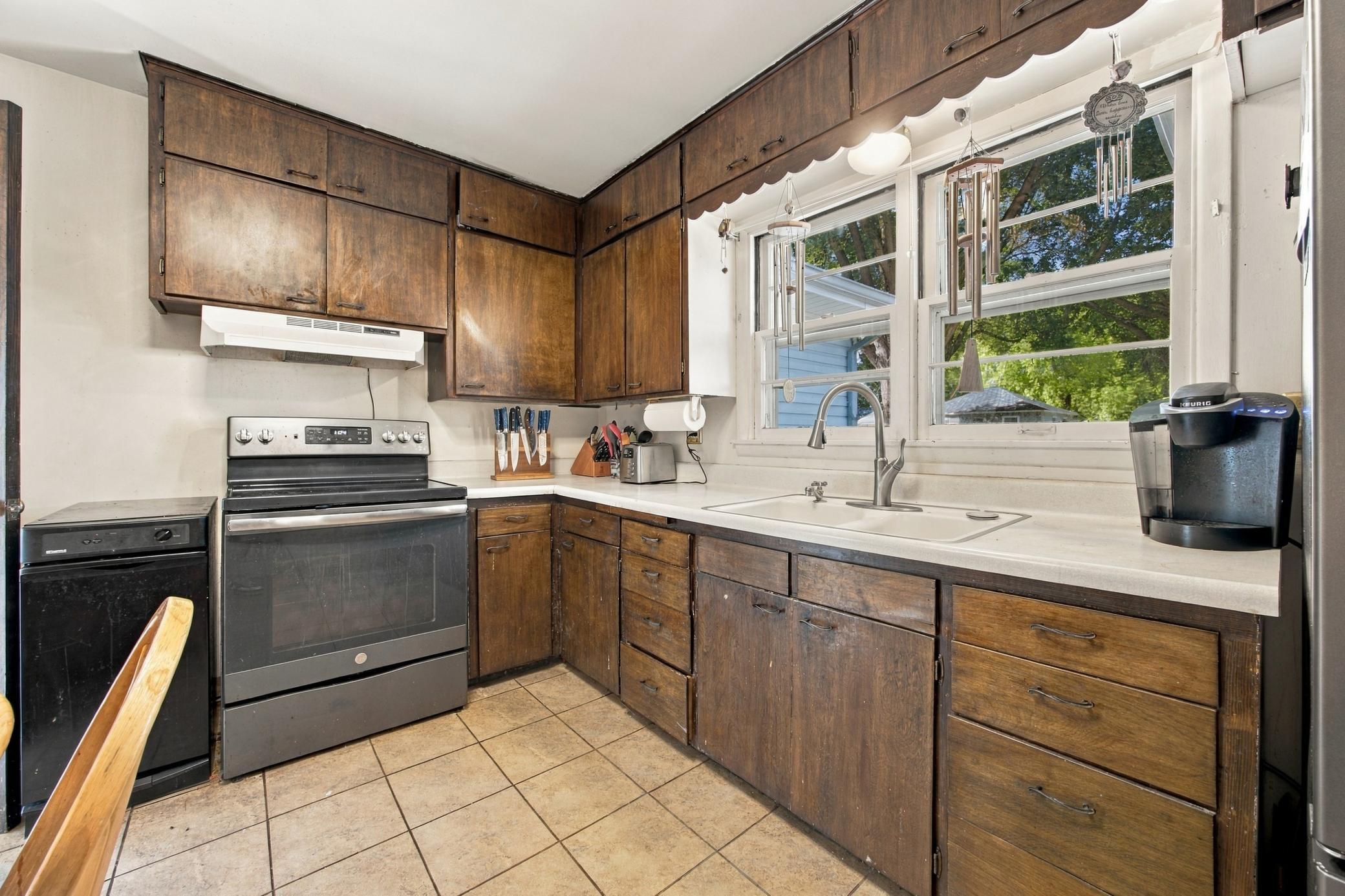 1614 6th Street S Property Photo 16