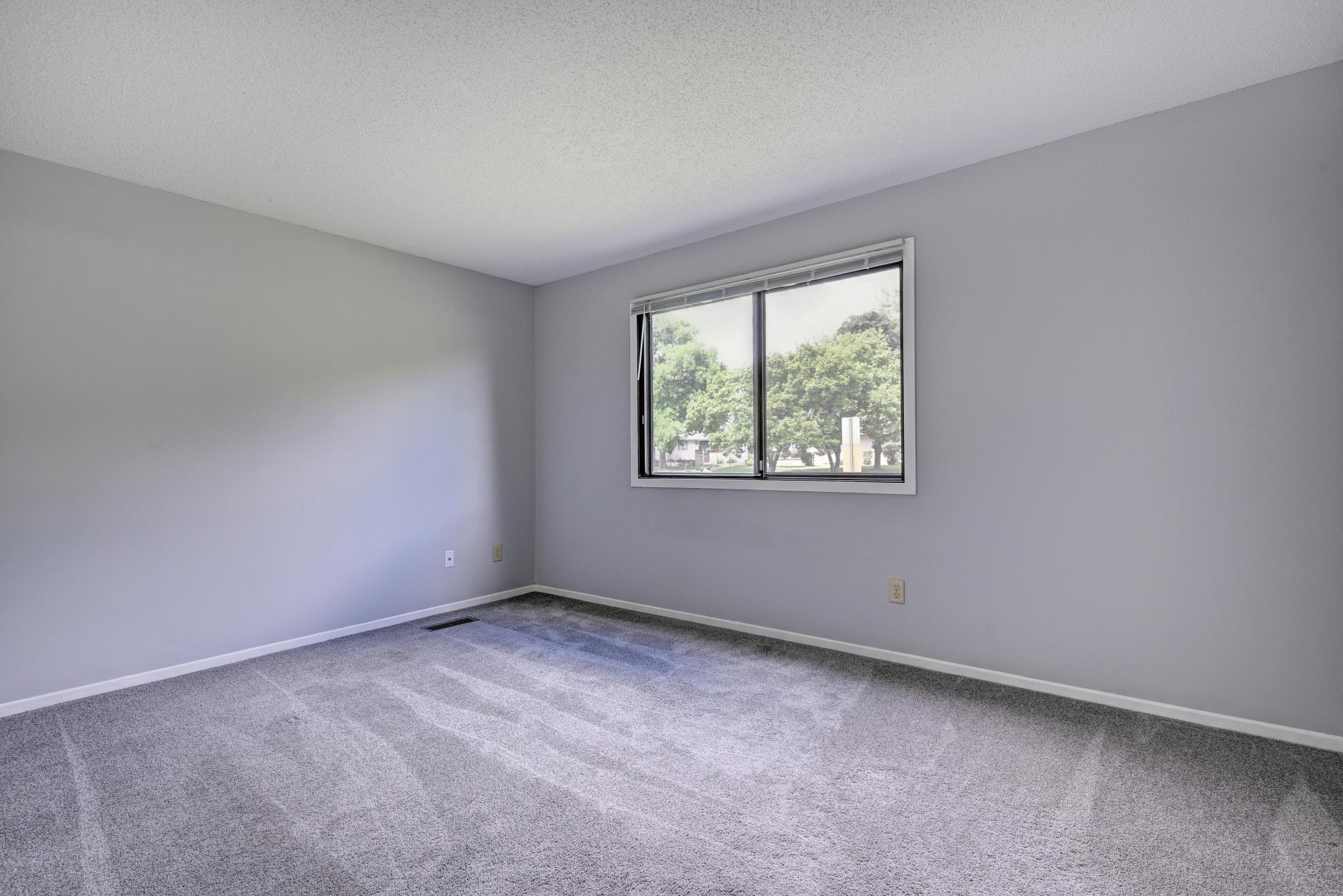 2602 Brookdale Lane Property Photo 11