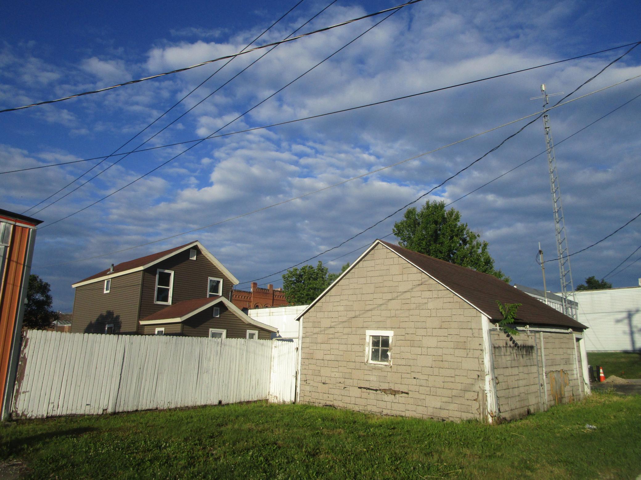 115 E Jefferson Street Property Photo 8