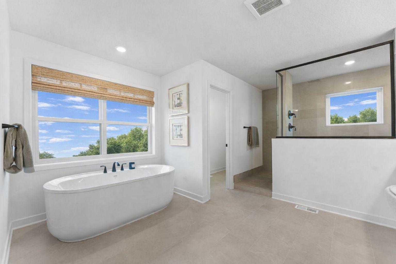 1848 Royal Boulevard N Property Photo 21