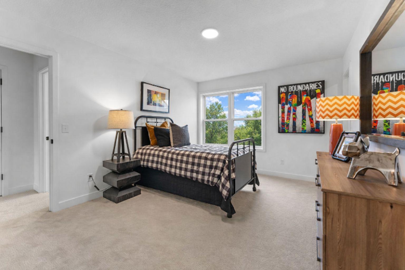 1848 Royal Boulevard N Property Photo 24