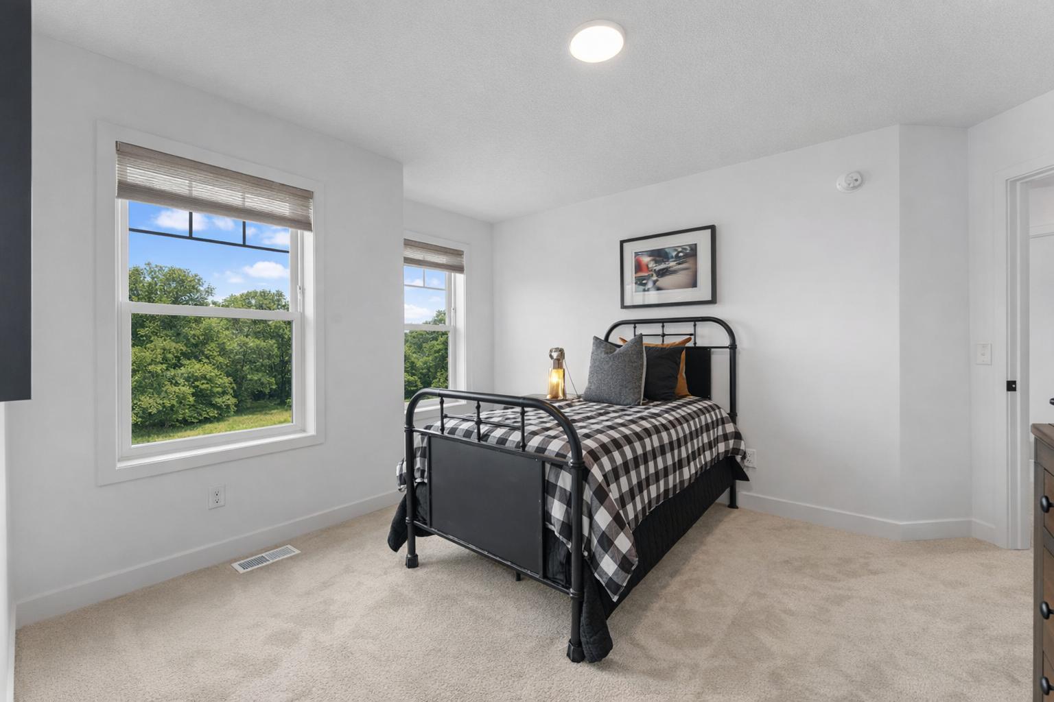 1848 Royal Boulevard N Property Photo 26
