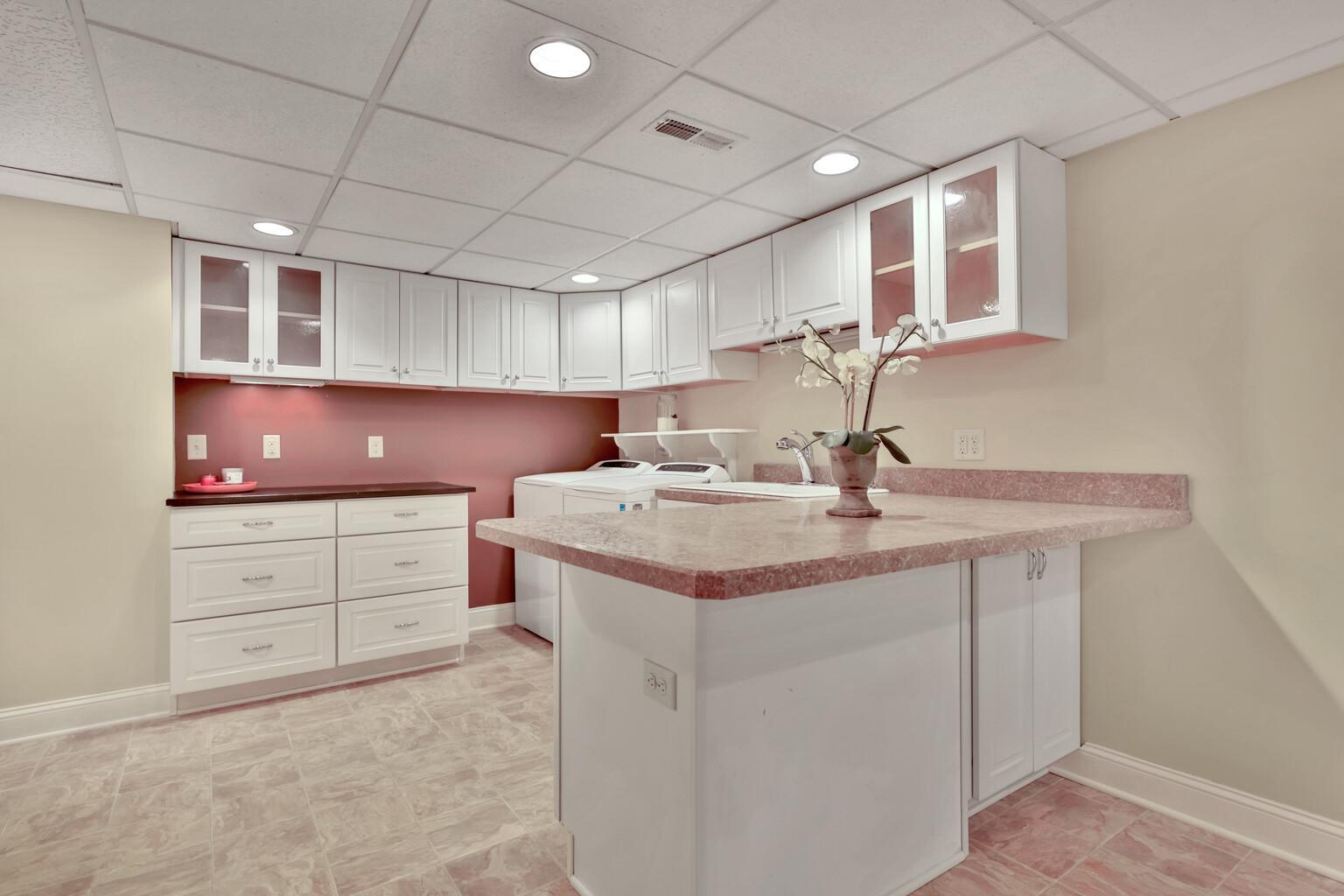 8264 Kingslee Road Property Photo 27