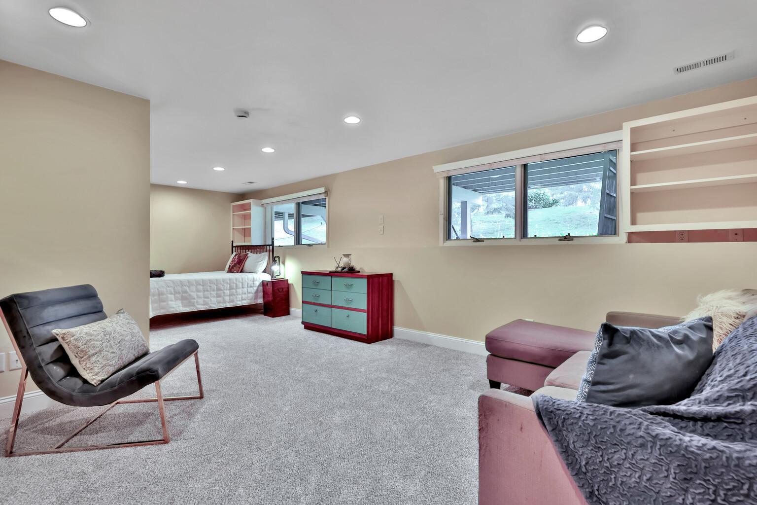 8264 Kingslee Road Property Photo 33