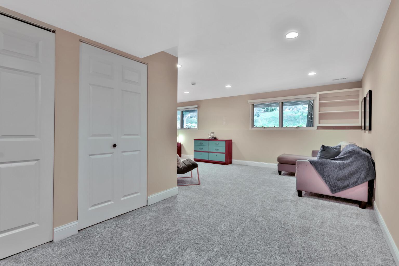 8264 Kingslee Road Property Photo 34