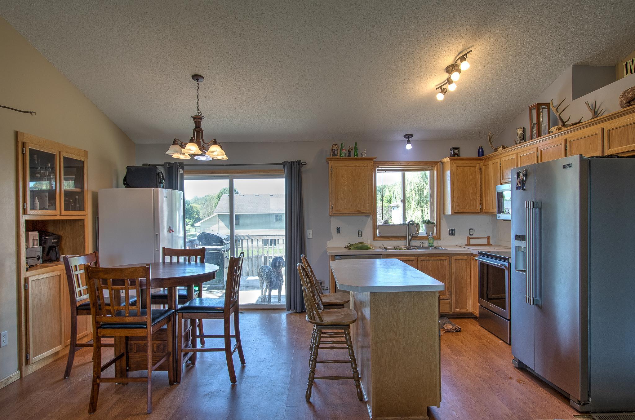 705 Bluebird Street Property Photo 2