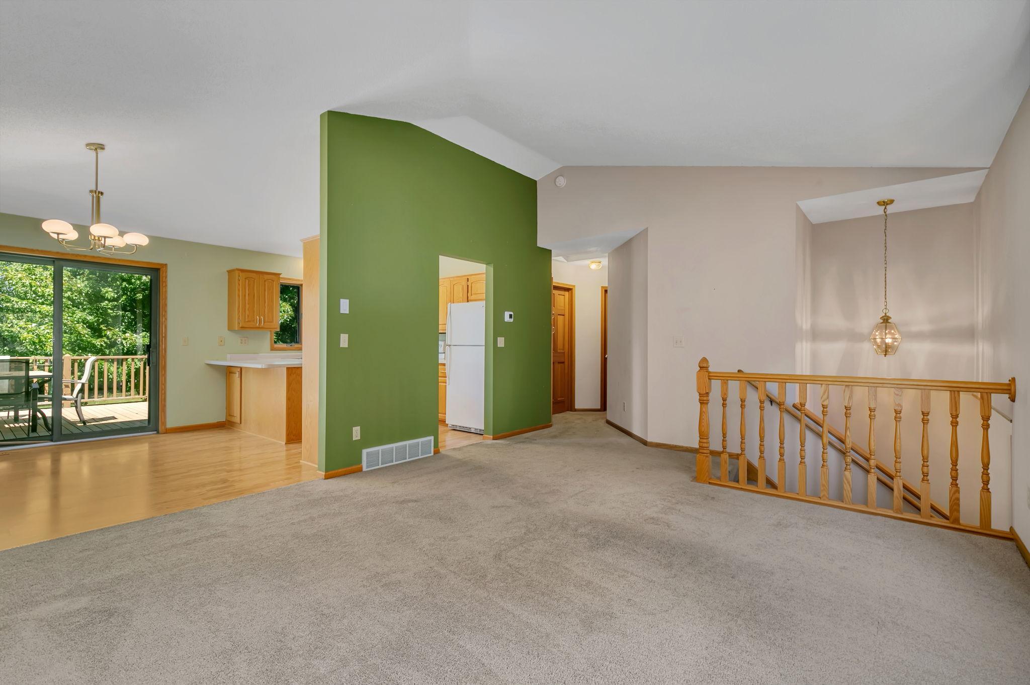 39 Fairfield Lane Property Photo 4