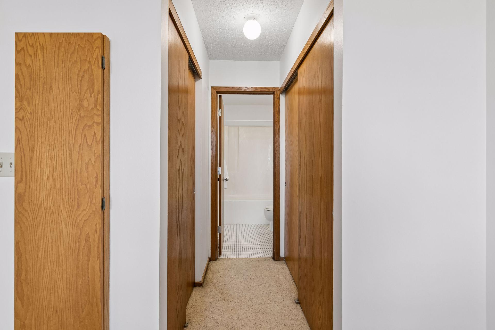 433 S 7th Street 2020 Property Photo 29