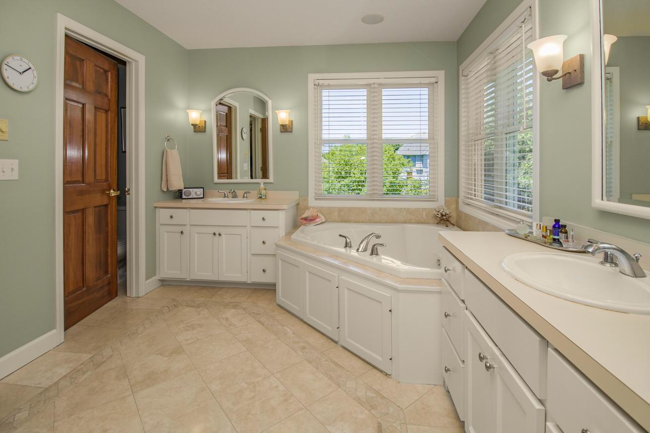 13939 Ember Way Property Photo 16