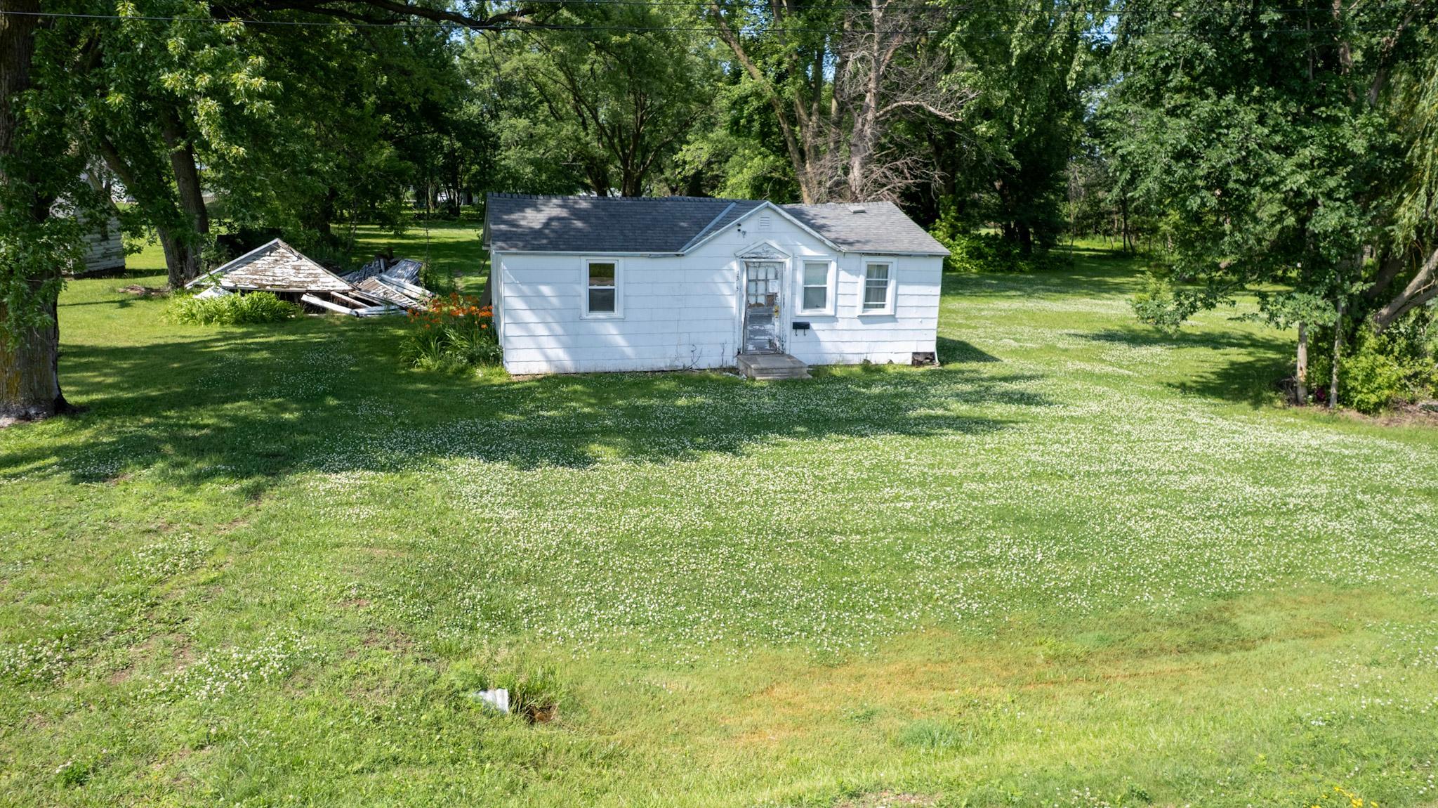 1305 28th Avenue Ne Property Photo 6