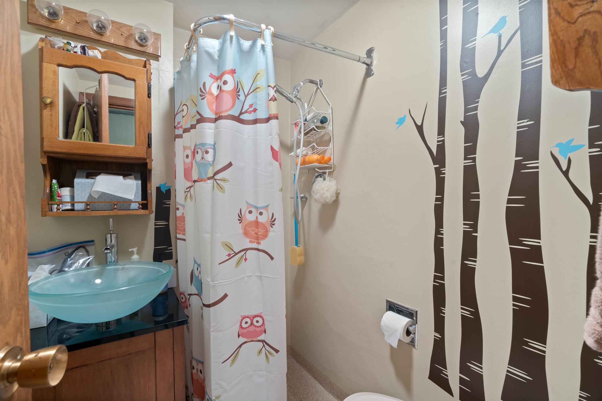 615 Snively Road Property Photo 24