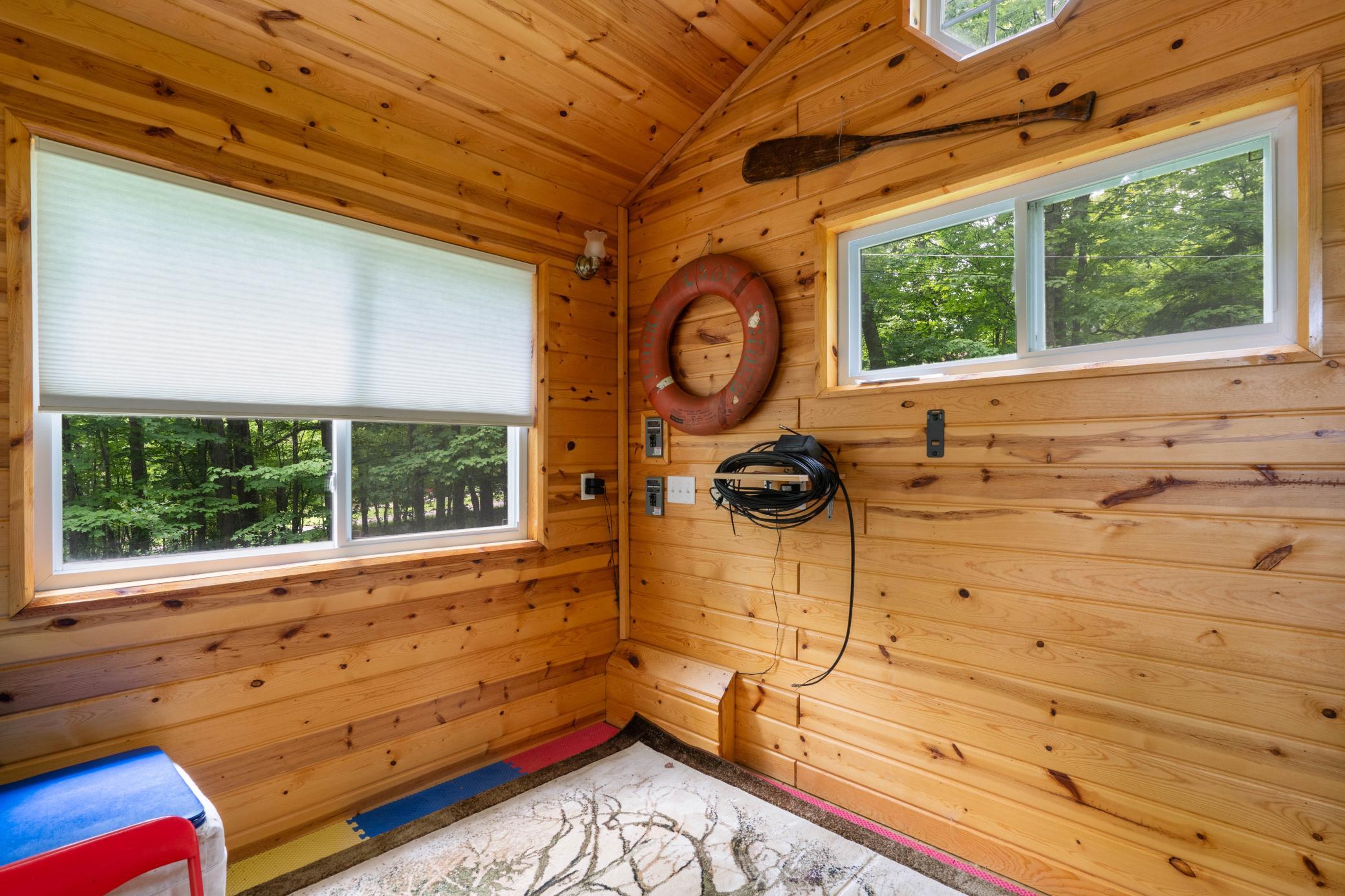 615 Snively Road Property Photo 28