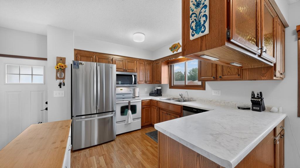 915 16 1/4 Street Se Property Photo 6