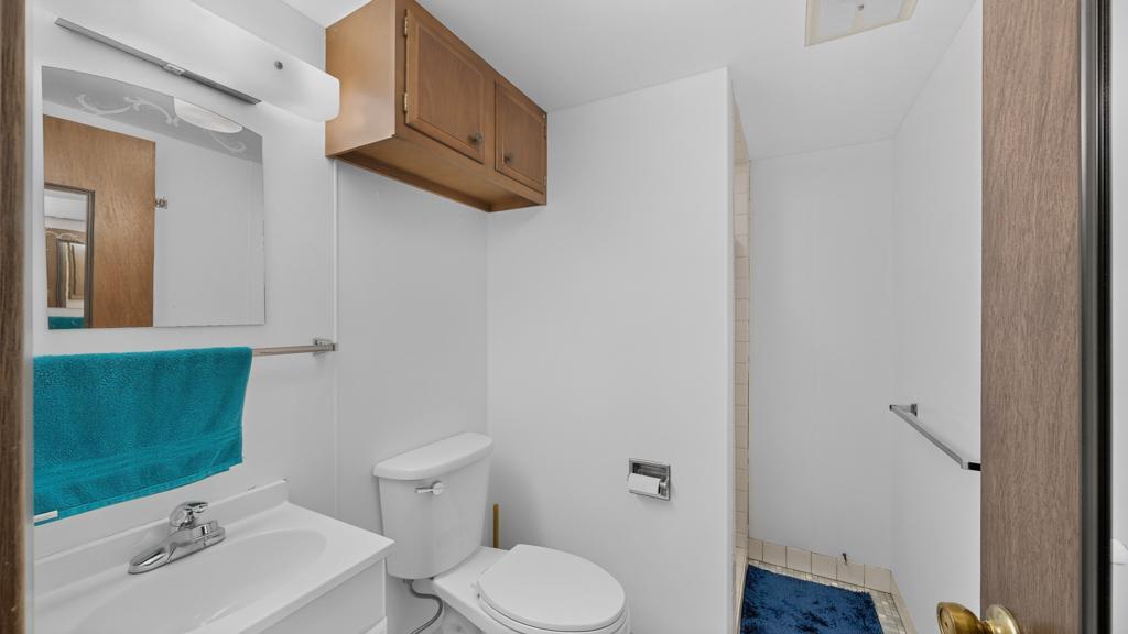 915 16 1/4 Street Se Property Photo 29