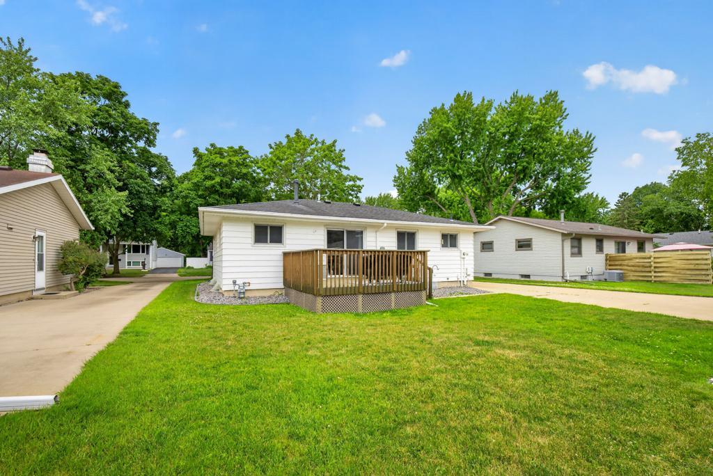 915 16 1/4 Street Se Property Photo 39
