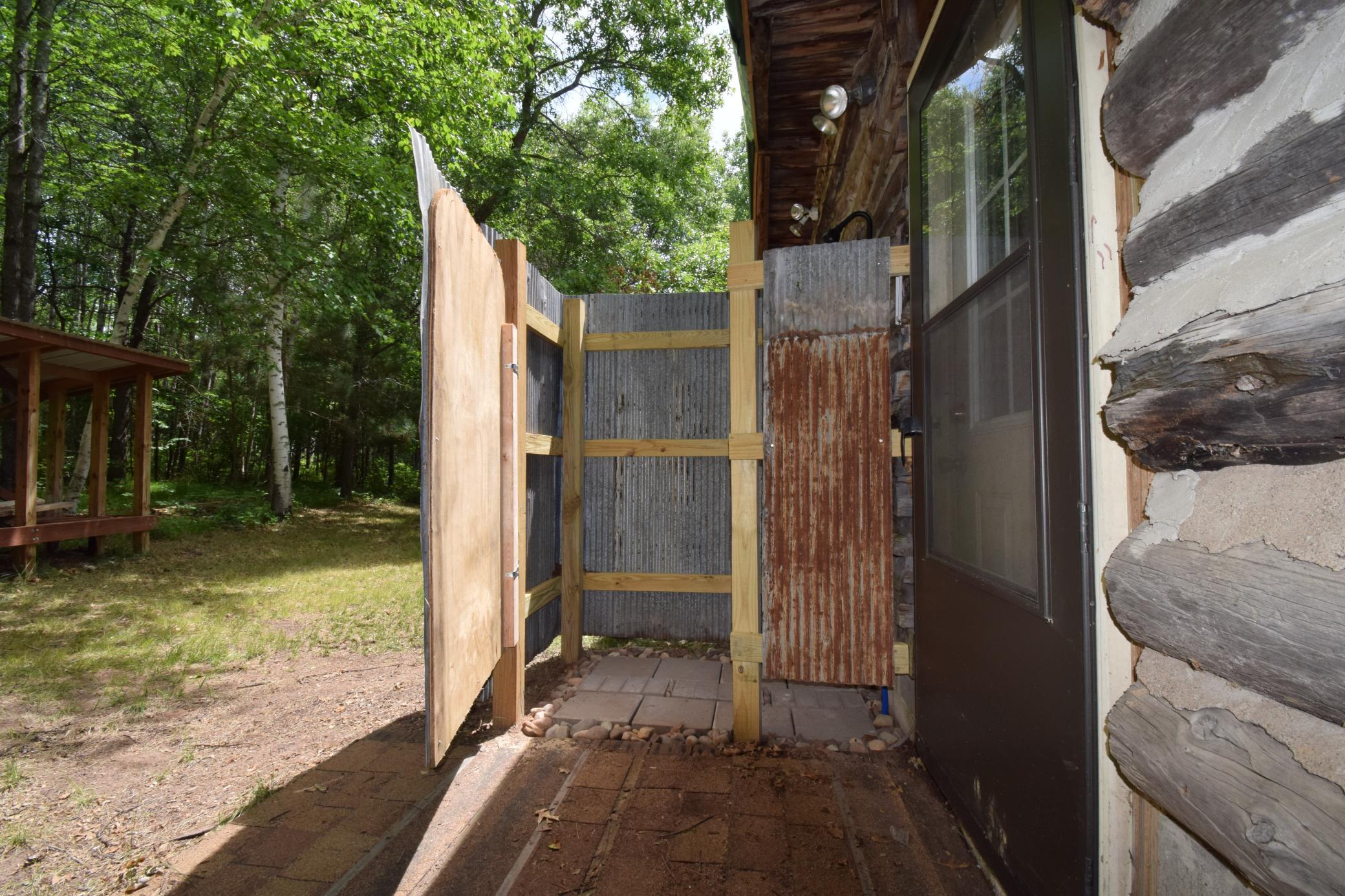 4411 Lunsman Drive Property Photo 9