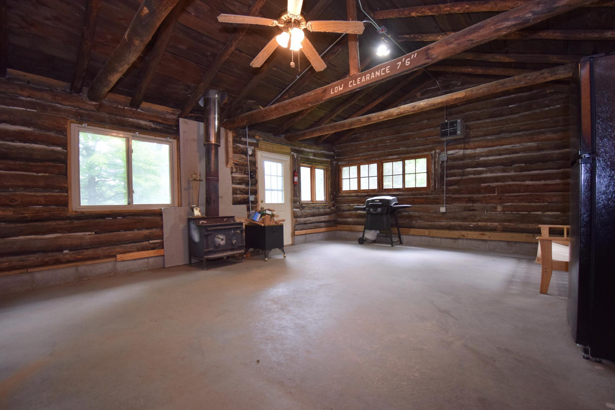 4411 Lunsman Drive Property Photo 14