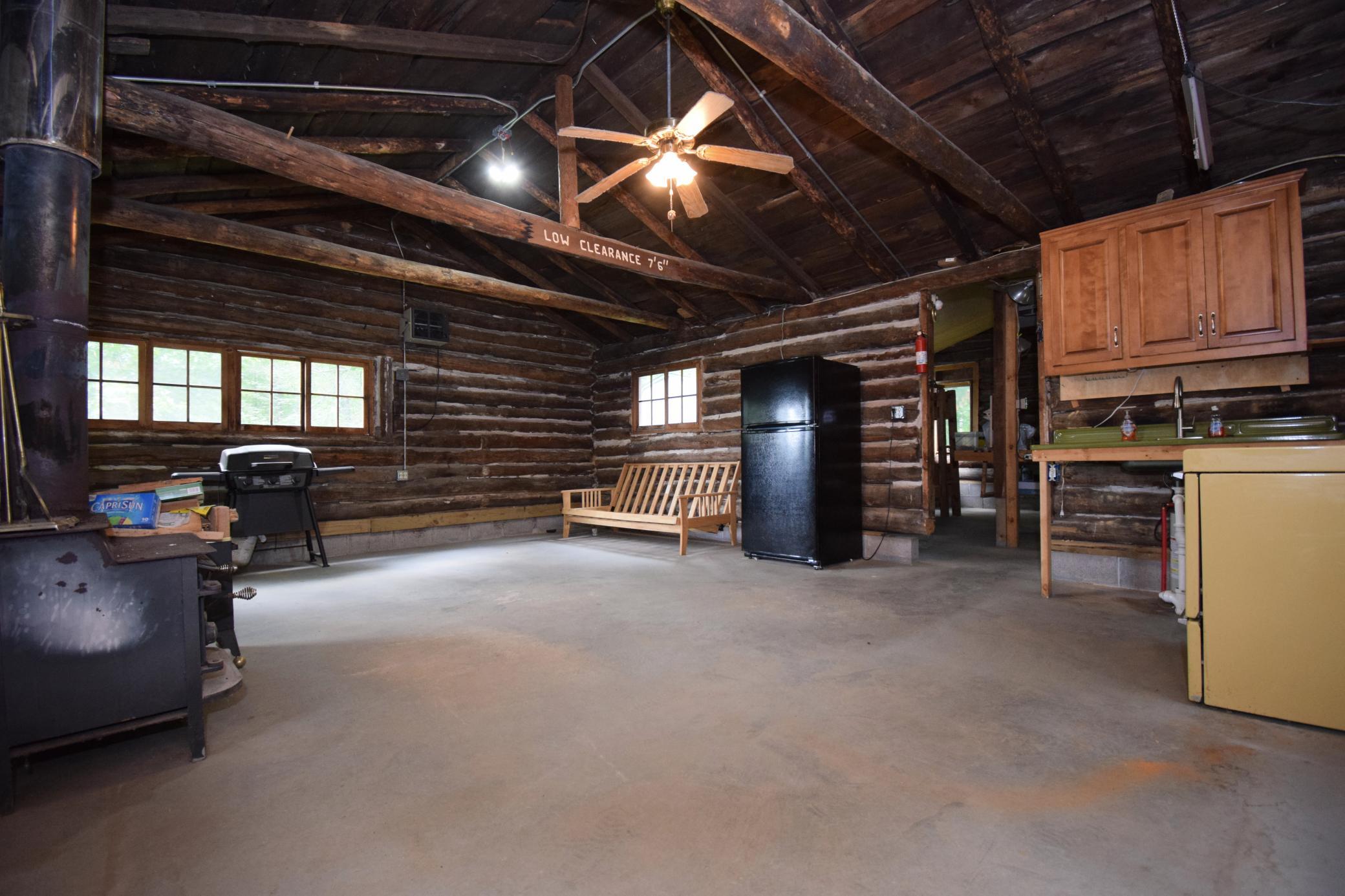 4411 Lunsman Drive Property Photo 15