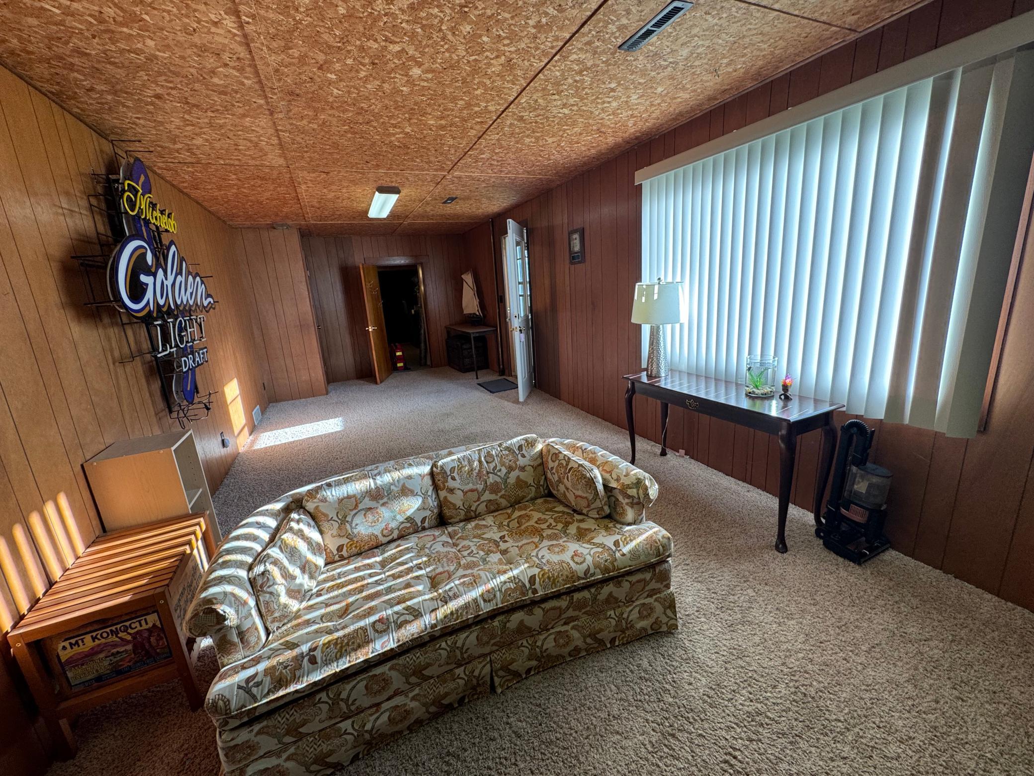 2722 Albion Avenue Property Photo 33