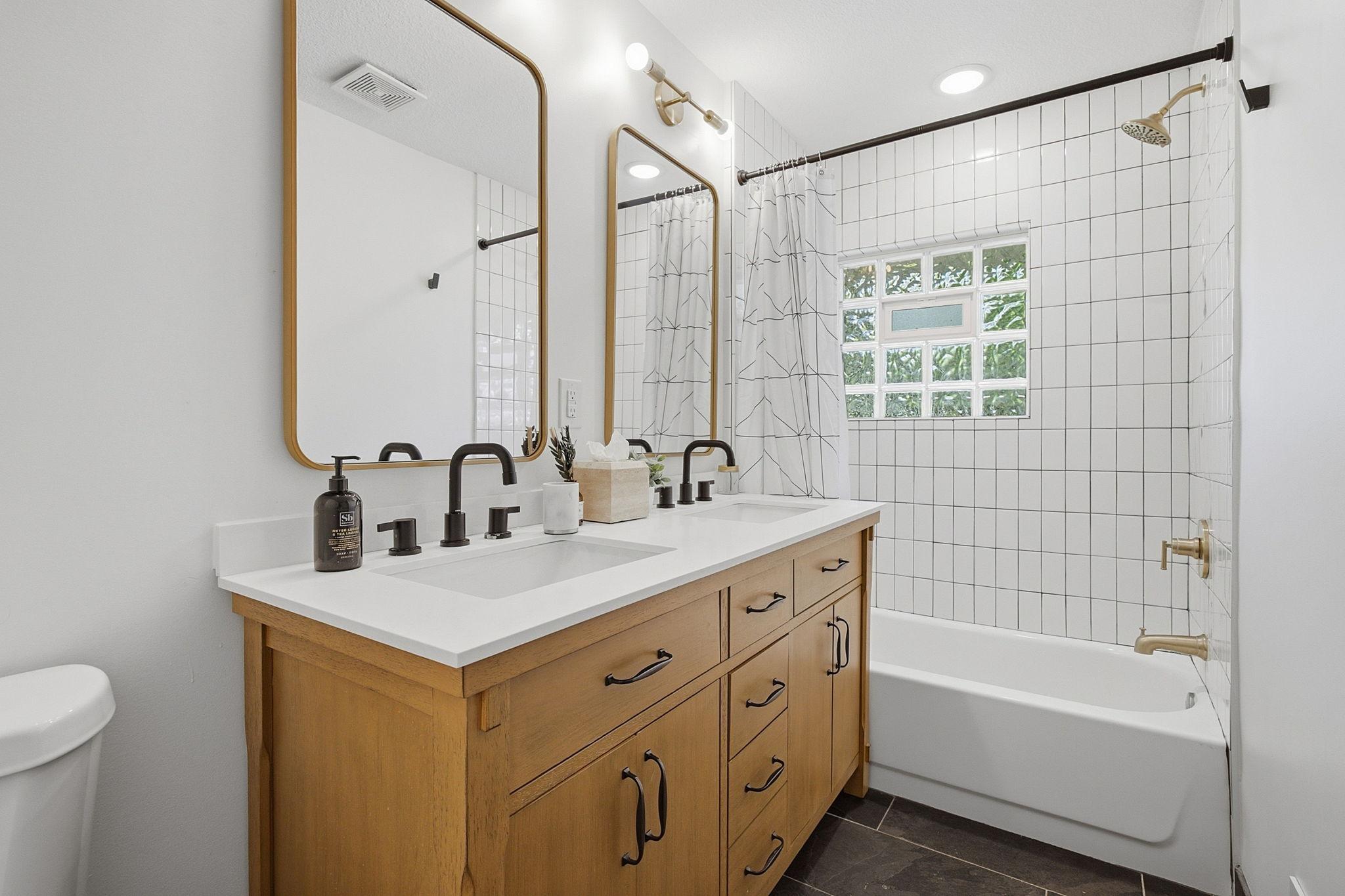 7840 Harold Avenue Property Photo 33