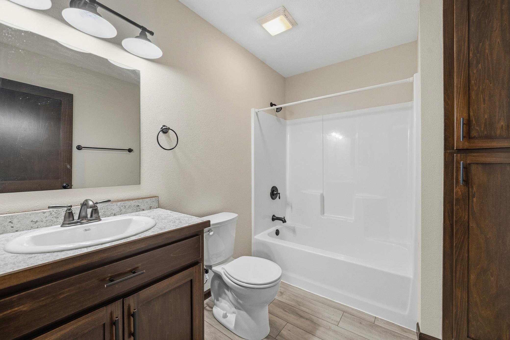 814 Curt Felt Drive Property Photo 31