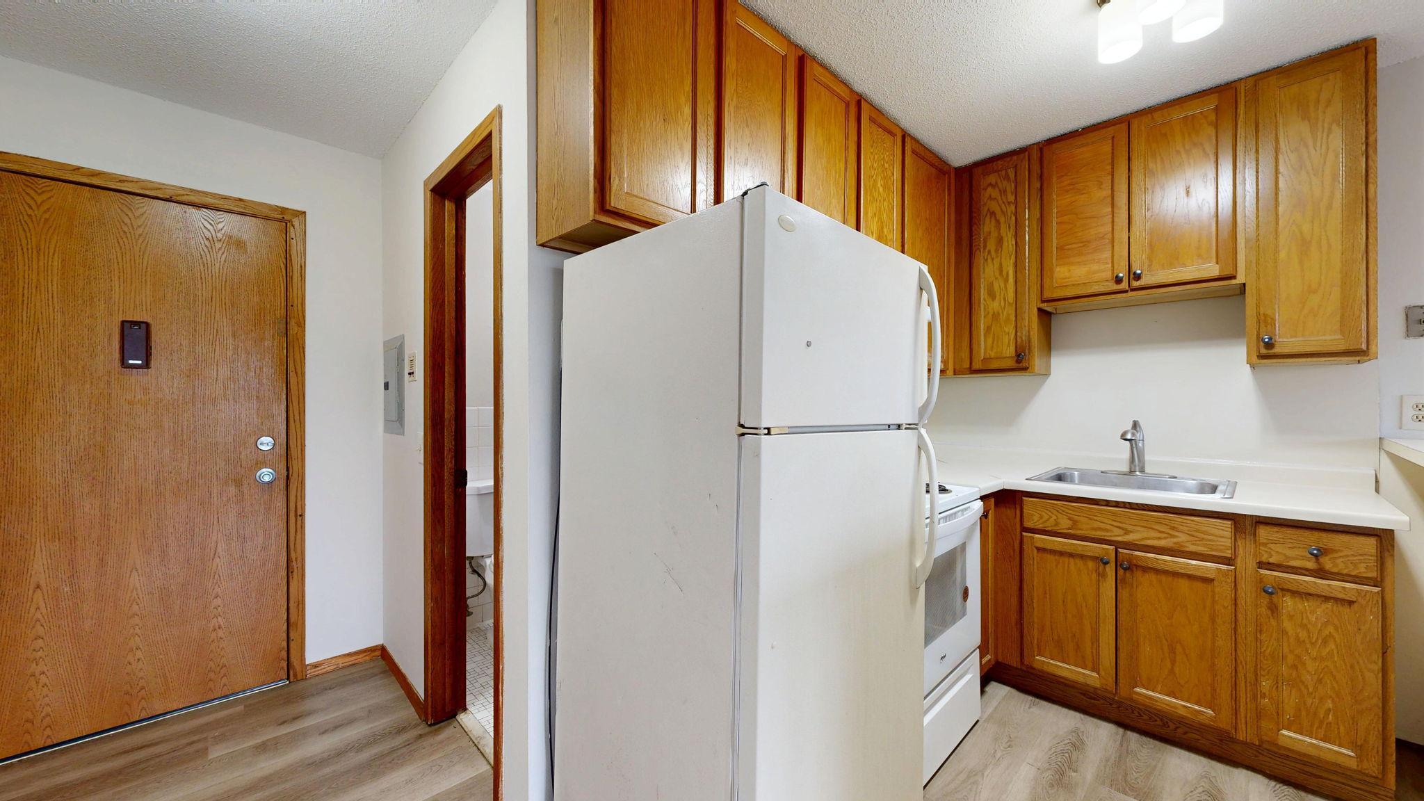 2216 Pleasant Avenue 108 Property Photo 5