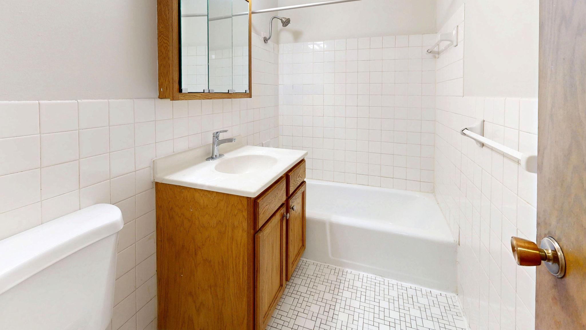 2216 Pleasant Avenue 108 Property Photo 9