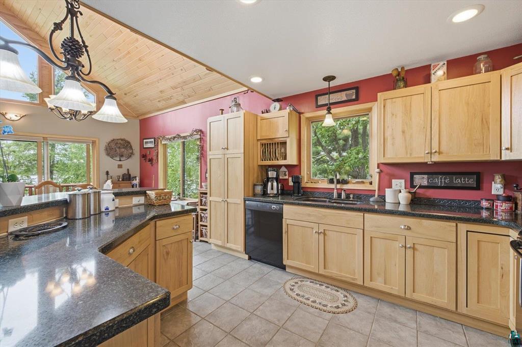2249 Whiteface Road Property Photo 22